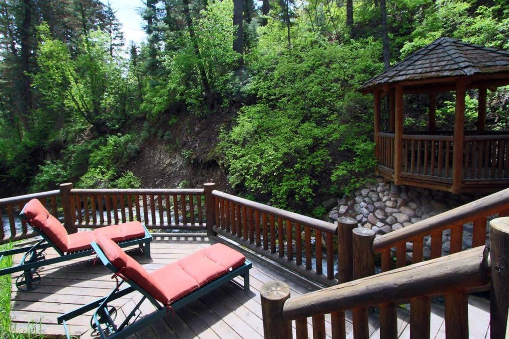 Log Cabin On The Stream Sundance, Utah Extérieur photo